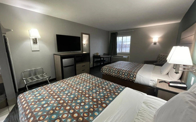 Countryside Inn & Suites
