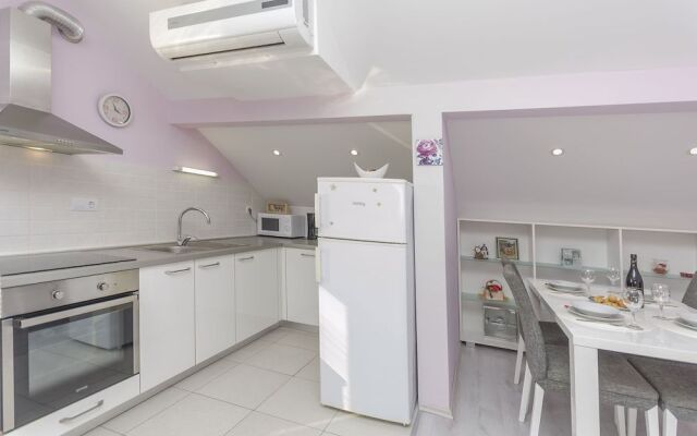 Apartment Golden Sunset