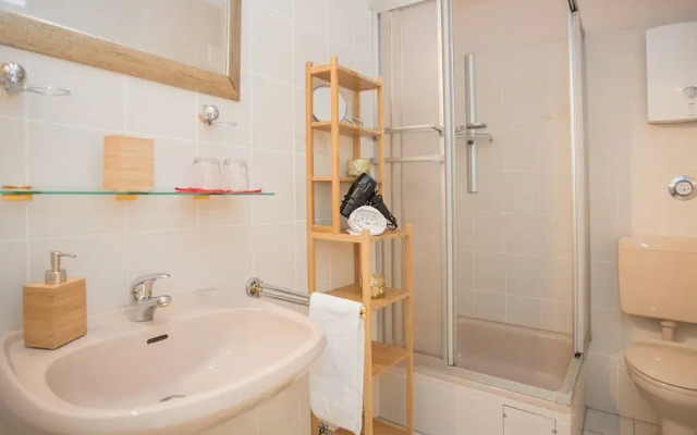 Small Studio in Neuastenberg With Balcony