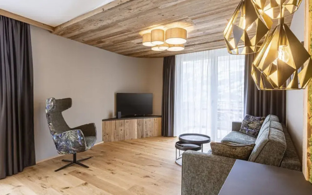 Premium Apartment in Tyrol With Shared Pool