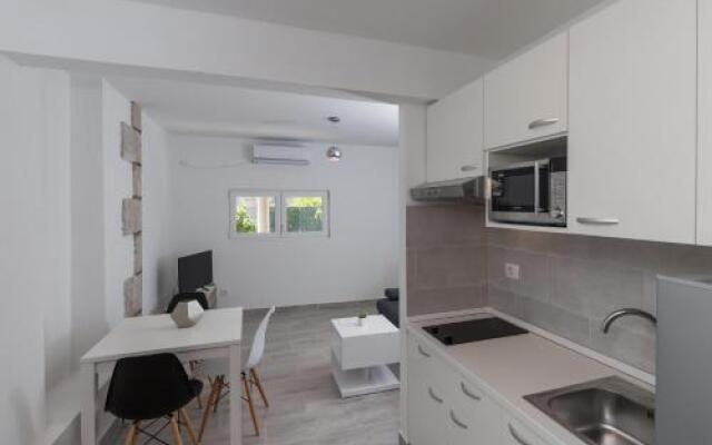 Apartments Batala Garden