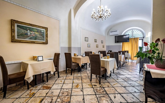 Hotel Minerva