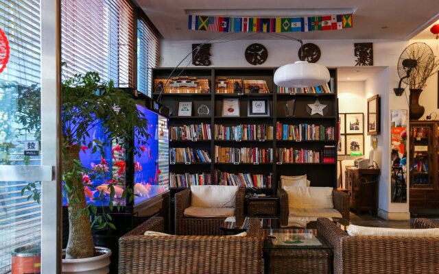 Shanghai City Central International Hostel
