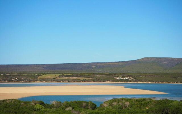 Kite View 2 Holiday Home