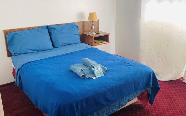 Theodore Motor Hotel