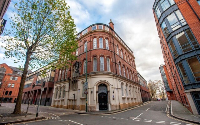 Spacious Studio Apartment In Nottingham Historic Lace Market