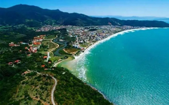 Palmas em Gov Celso Ramos-Cobertura