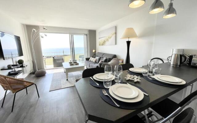 Magnifique T2 archi cosy Vue mer 180 - Piscine