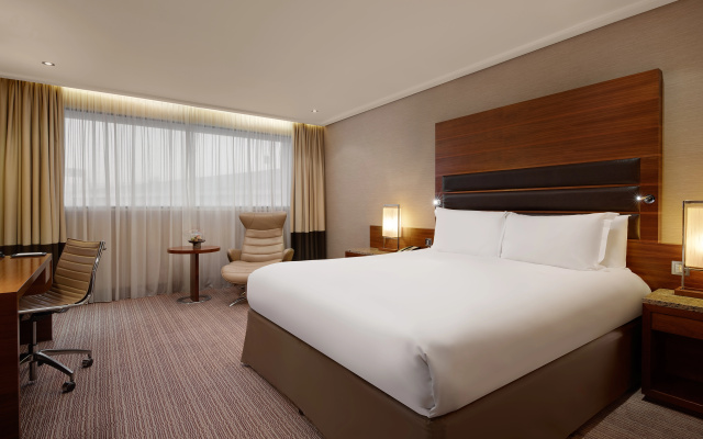 Sofitel London Heathrow - Image 3
