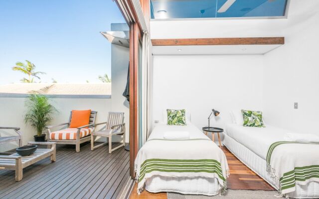 Your Luxury Escape - On The Bay