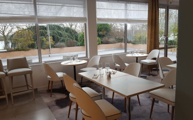 Hôtel Mercure Macon Bord de Saône