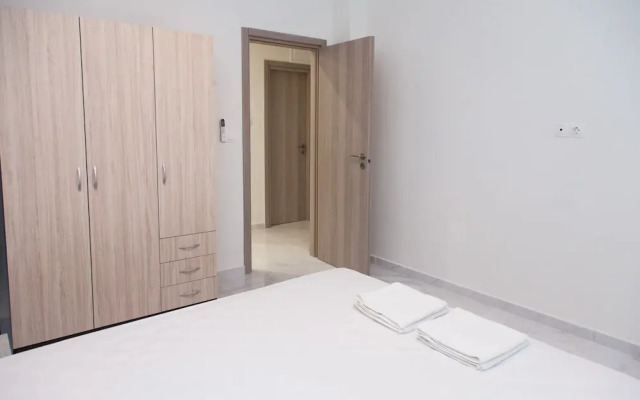 3 bedroom apartment at Koridallos square