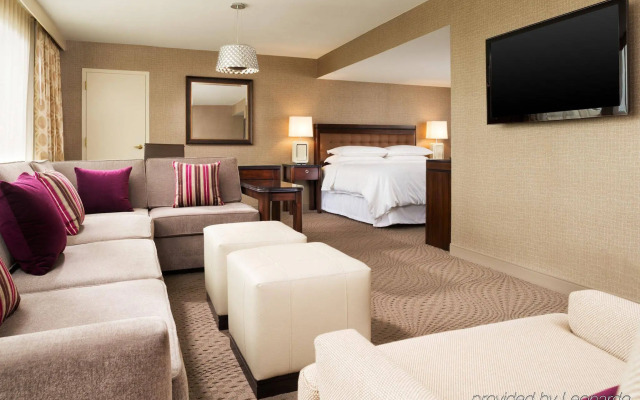 Sheraton Hartford South Hotel
