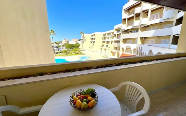 Albufeira Concept 2 With Pool by Homing