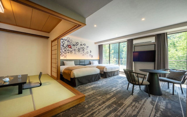Yamanaka Onsen KAJIKASO – Guest Rooms – Kaga