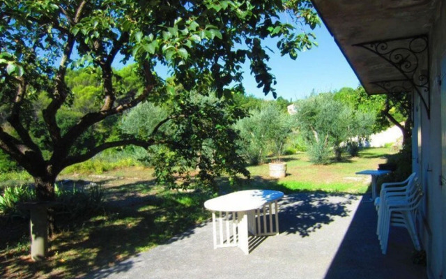 Villa les Roses bis by Gites de France