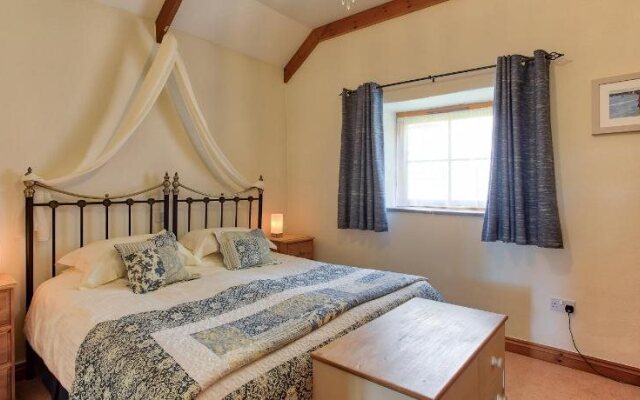 Tregolls Farm Cottages