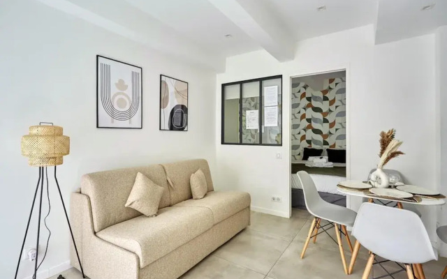 Cozy and New Flat Le Marais/ Place des Vosges