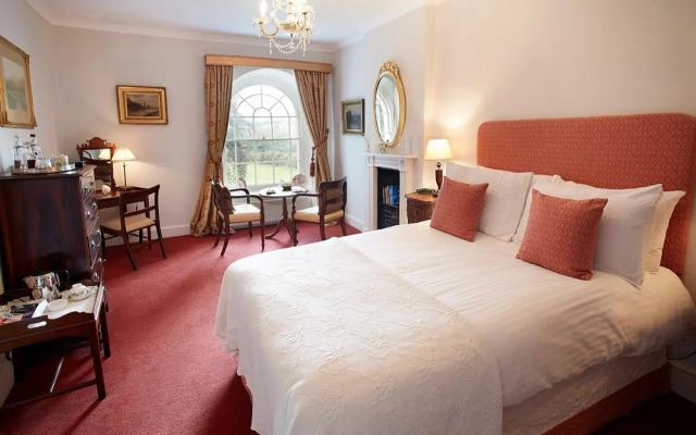 Broomfield House