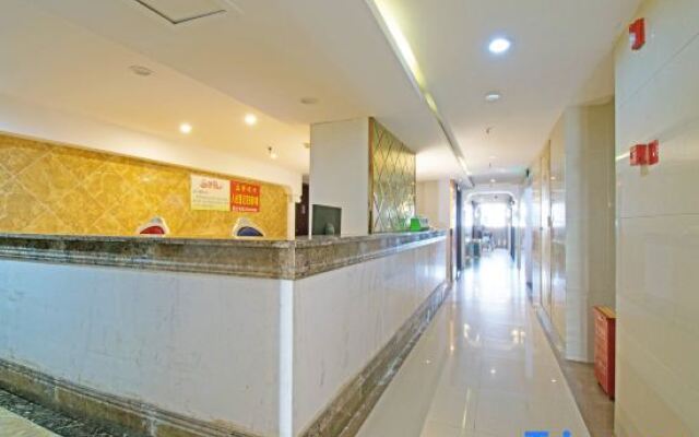 Leishibo Hotel (Chongqing Danzishi International Community Branch)