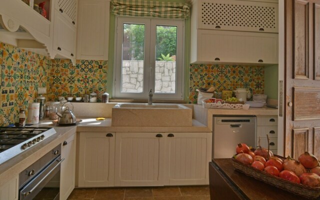 Villa Il Basto 8 in Cefal