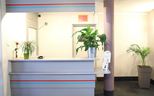 B&b Hotel Narbonne 2