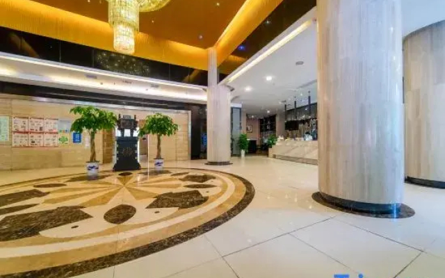 Yichang Licheng Shuijing