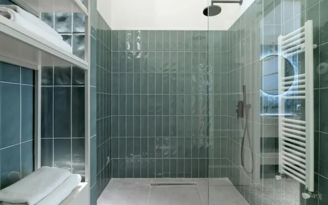 Apollonos Meno B C 12 ppl