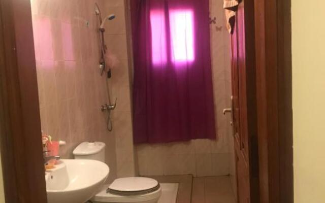 Chez la marocaine au phare des mamelles