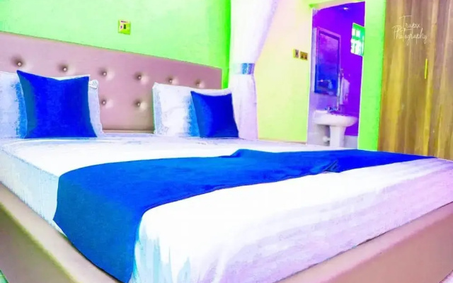 Ten Villa Resort Lodwar