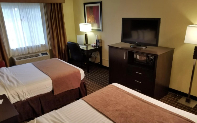 Quality Inn & Suites Morgantown - University Area