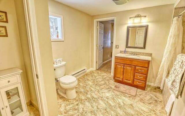 33 West Washington Street