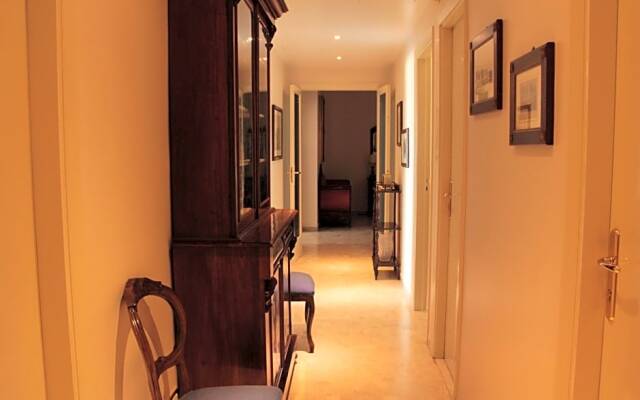 B.&B Margaret's House