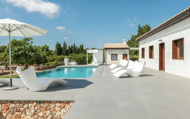Villa in Muro With Pool and Tramontana Views