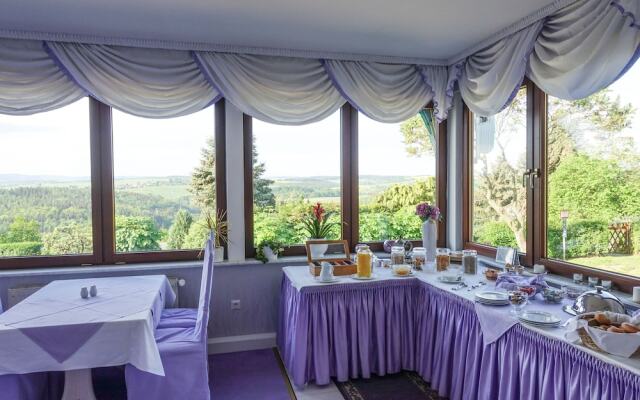 Hotel König Albert Höhe