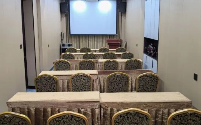 Shankee Hotel (Shangqiu High-speed Railway Station)