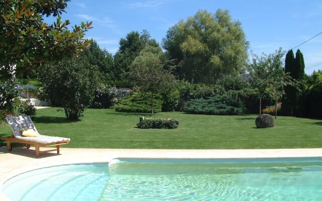 Le Clos de la Chapelle - Gîte Les Magnolias