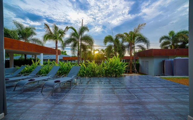 Modern 3Bedroom Pool Villa In ResortG207