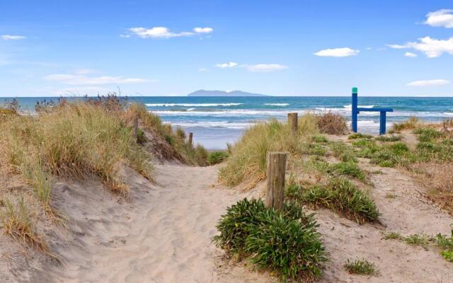 Bach 22 - Waihi Beach Holiday Home