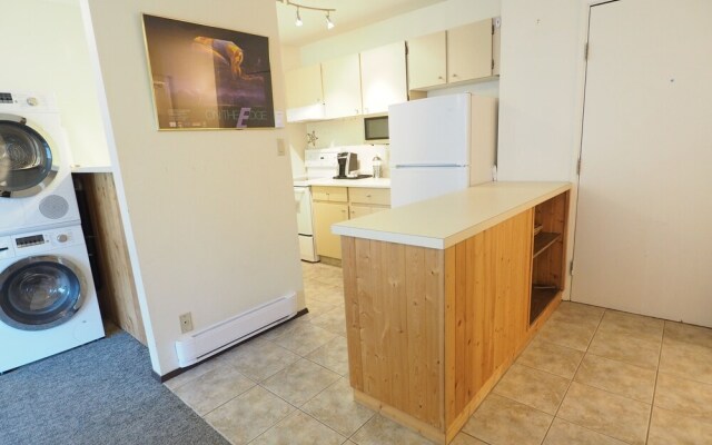 241 Boothbay - 1 Br Condo