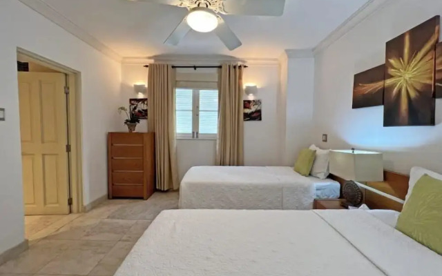Waterside Apartment 101 by Island Villas