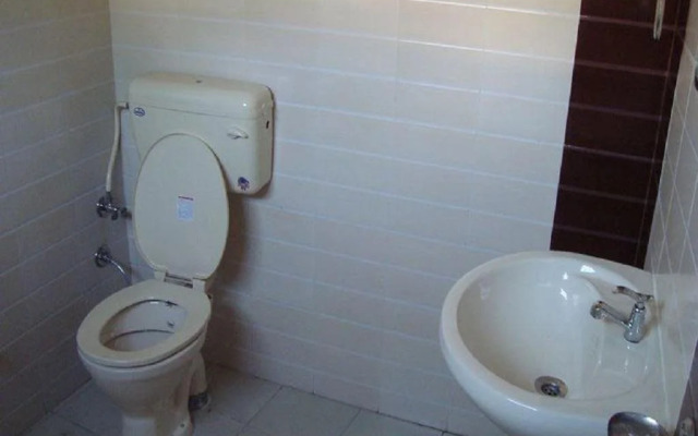 Raja Guest House