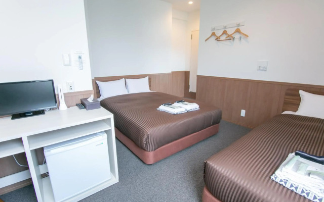 Oak Hotel Edo - Hostel