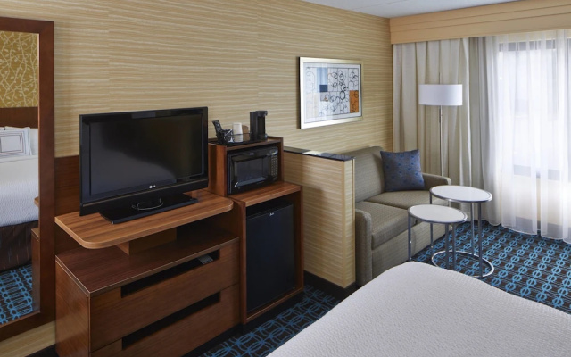 Fairfield Inn Rochester East