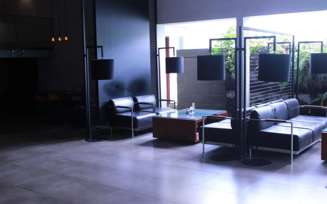 Hotel Nyland Cipaganti