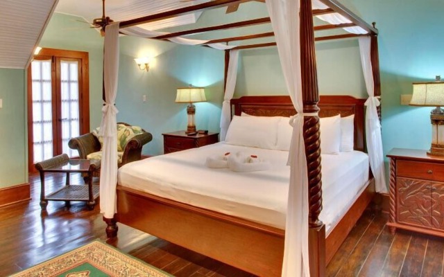 Mahogany Hall Boutique Resort