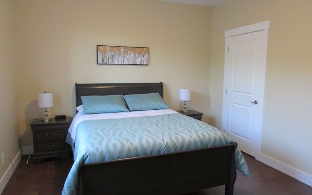 Chef's House Okanagan by Elevate Rooms