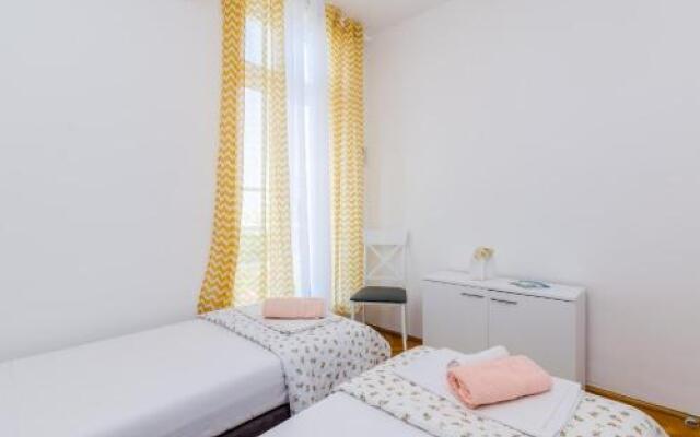 Apartment Petrana