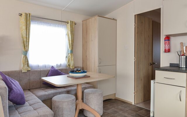 Boutique Home in Hastings With TV