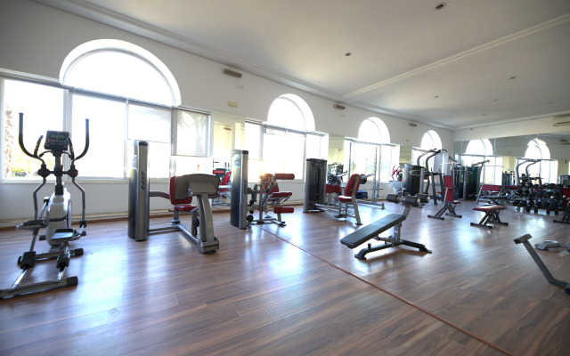Suites hotel les charmilles & spa